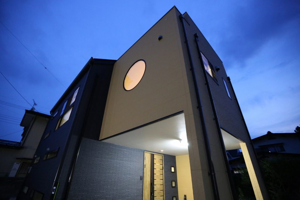 狭小地住宅・スキップフロア・2階リビングの家/栃木県日光市